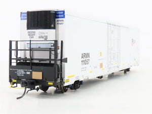 HO Scale BLMA Models 52003 ARMN UP Union Pacific Railroad 64' Reefer #111057