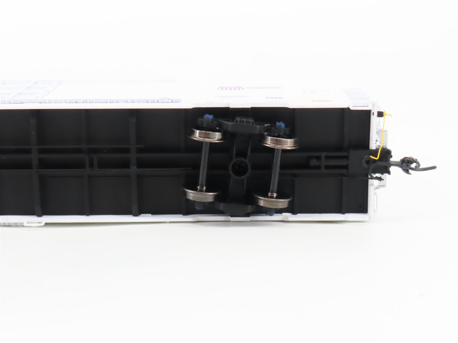 HO Scale BLMA Models 52016 ARMN UP Union Pacific Railroad 64' Reefer #111311