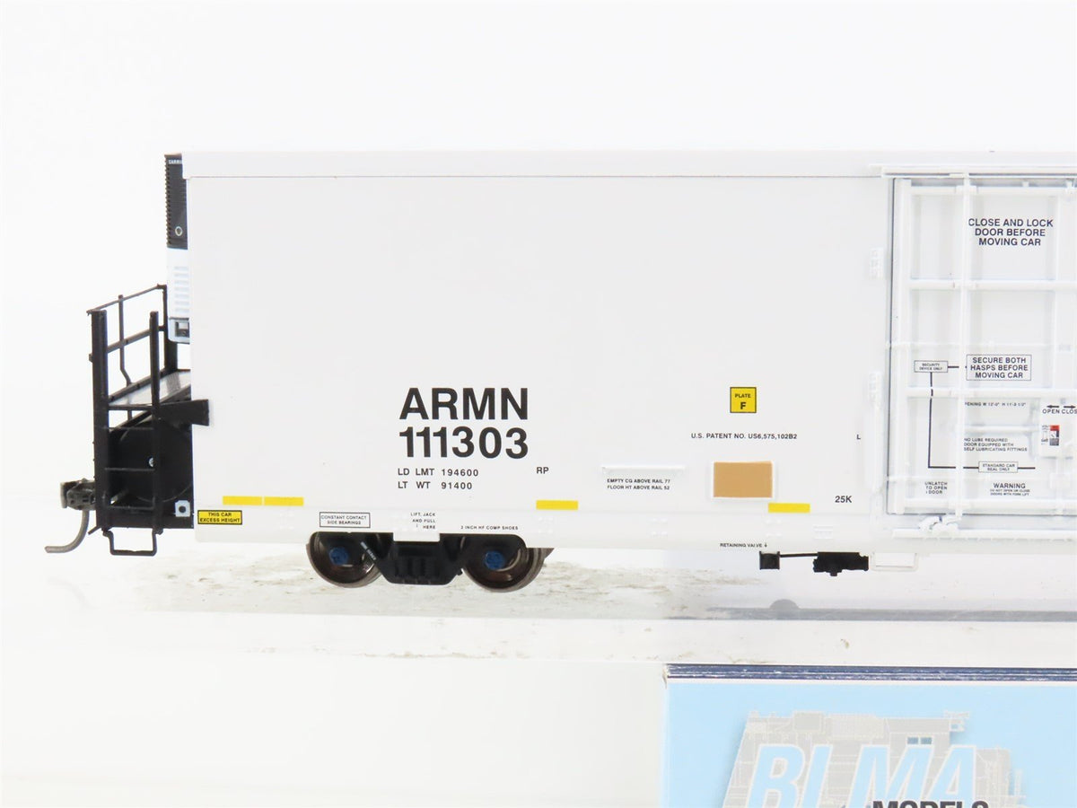 HO Scale BLMA Models 52015 ARMN UP Union Pacific Railroad 64&#39; Reefer #111303