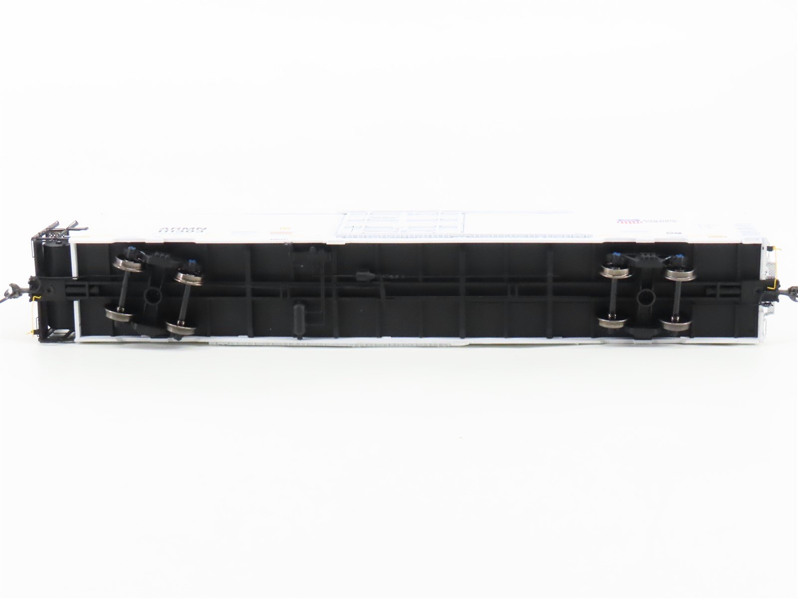 HO Scale BLMA Models 52015 ARMN UP Union Pacific Railroad 64' Reefer #111303