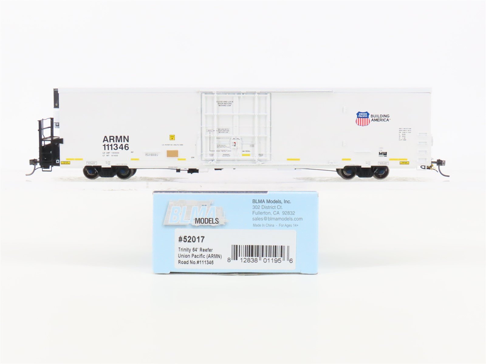 HO Scale BLMA Models 52017 ARMN UP Union Pacific Railroad 64' Reefer #111346