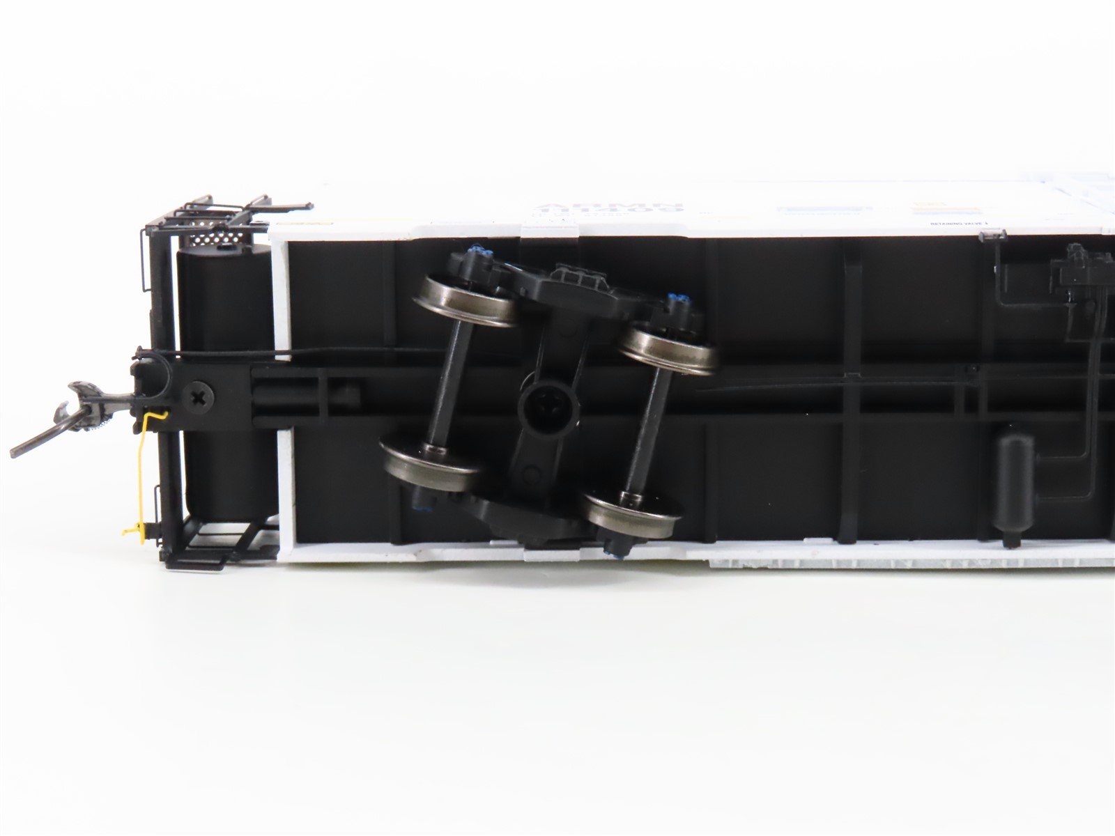 HO Scale BLMA Models 52021 ARMN UP Union Pacific Railroad 64' Reefer #111409