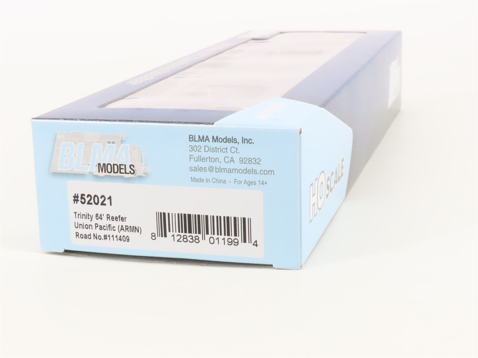 HO Scale BLMA Models 52021 ARMN UP Union Pacific Railroad 64' Reefer #111409