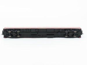 HO Scale Walthers 932-9443 Dinner Belle 68-Seat Diner Passenger Car