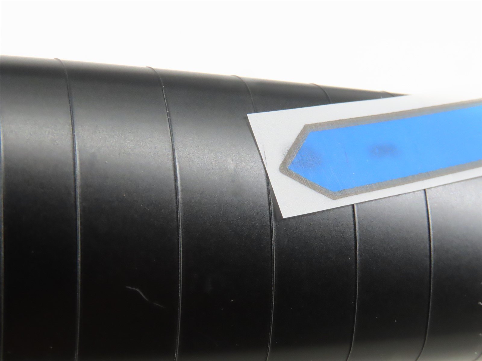 HO Scale Walthers 932-9443 Dinner Belle 68-Seat Diner Passenger Car