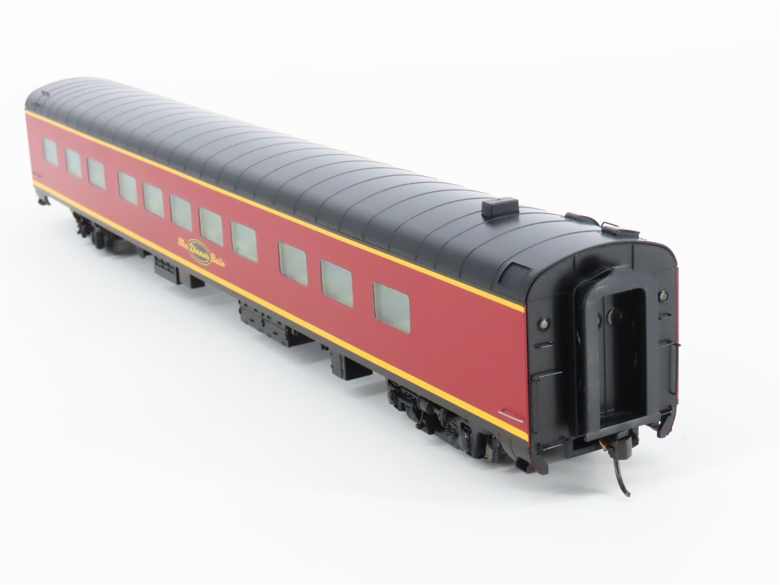 HO Scale Walthers 932-9443 Dinner Belle 68-Seat Diner Passenger Car