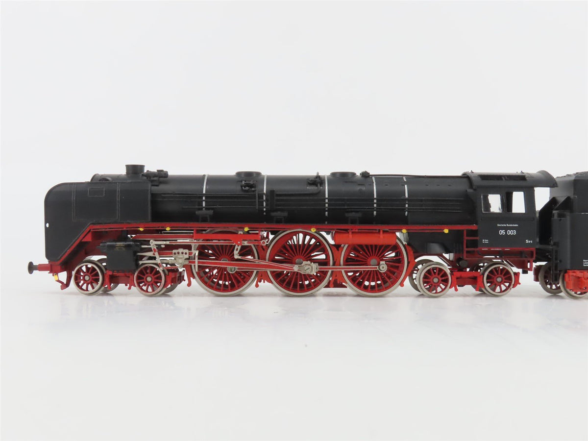 HO Scale Liliput DB Deutsche Bundesbahn 4-6-4 BR05 Steam Locomotive #003