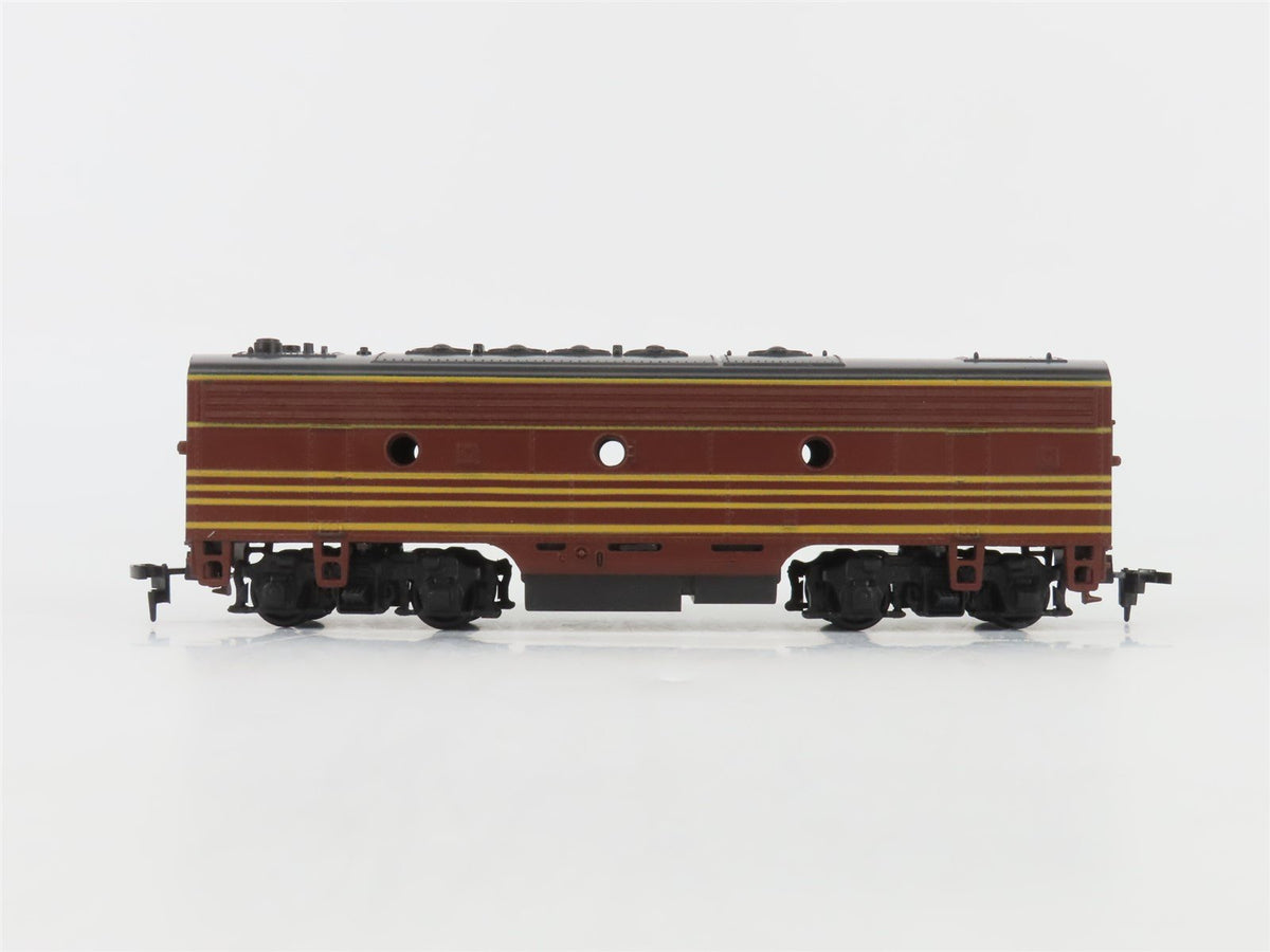 HO Scale Athearn Unlettered B&amp;M Boston &amp; Maine EMD F7B Diesel - Unpowered