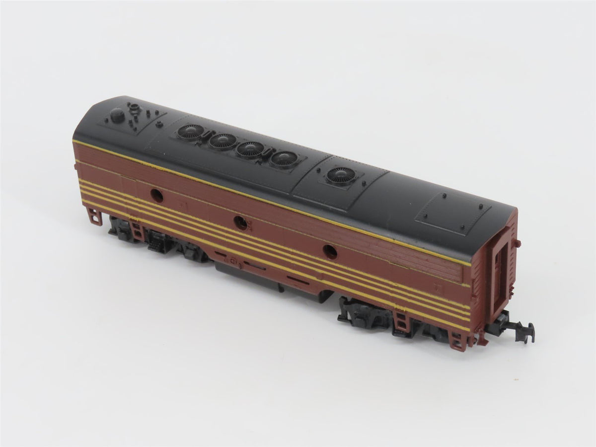 HO Scale Athearn Unlettered B&amp;M Boston &amp; Maine EMD F7B Diesel - Unpowered