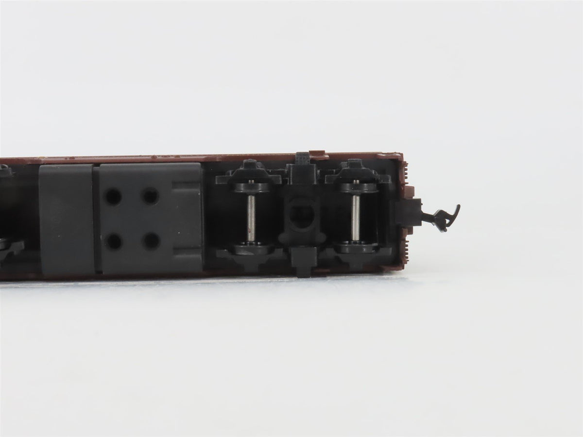 HO Scale Athearn Unlettered B&amp;M Boston &amp; Maine EMD F7B Diesel - Unpowered