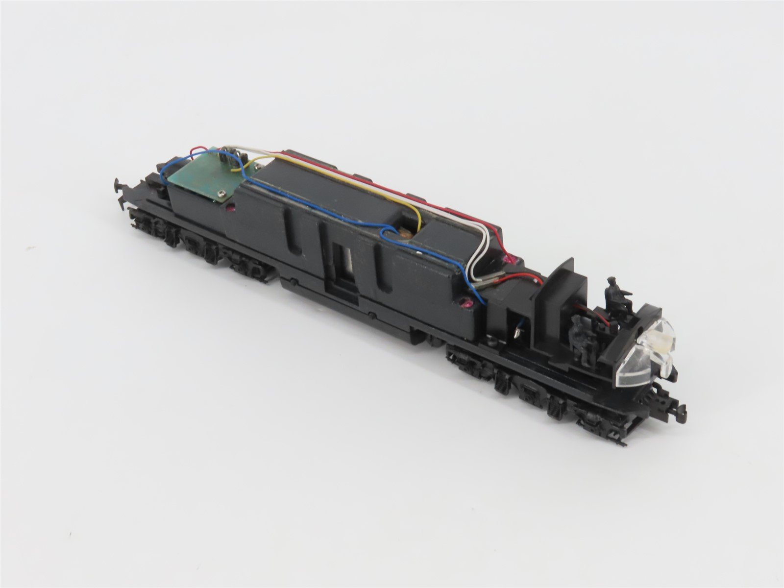 HO Scale Proto 2000 8117 PRR Pennsylvania EMD E8/9A Diesel Locomotive #5894