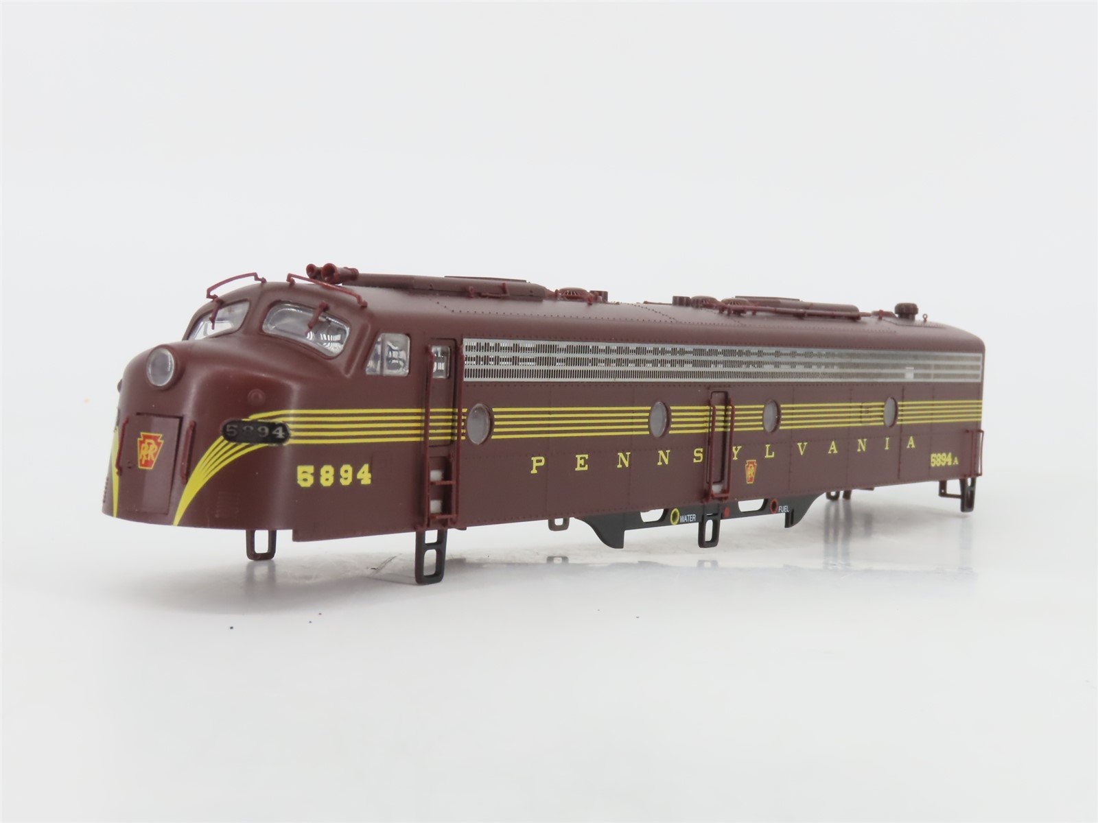 HO Scale Proto 2000 8117 PRR Pennsylvania EMD E8/9A Diesel Locomotive #5894