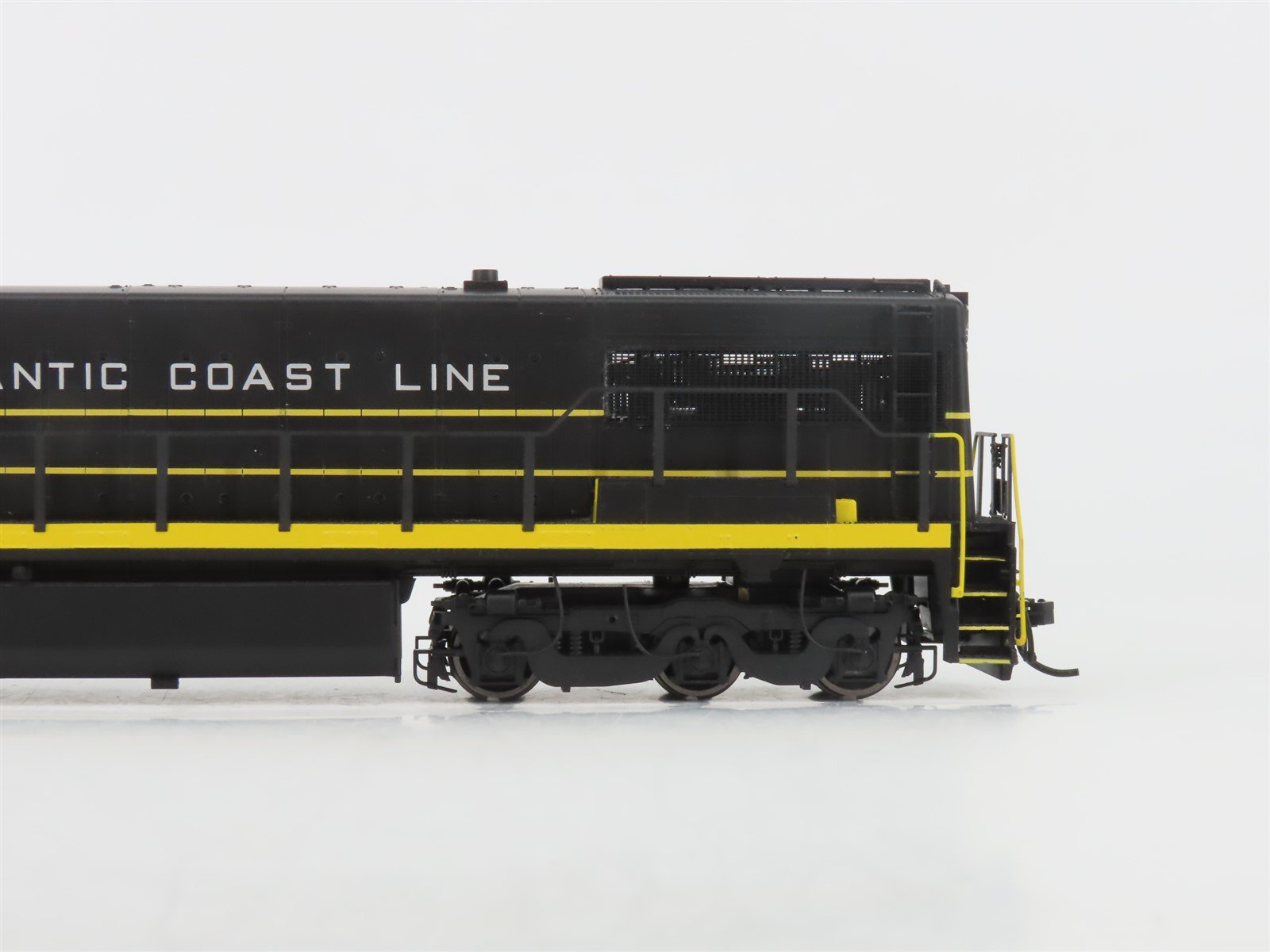 HO Rivarossi HR2538 ACL Atlantic Coast Line GE U25C Diesel #3016 - DCC Ready