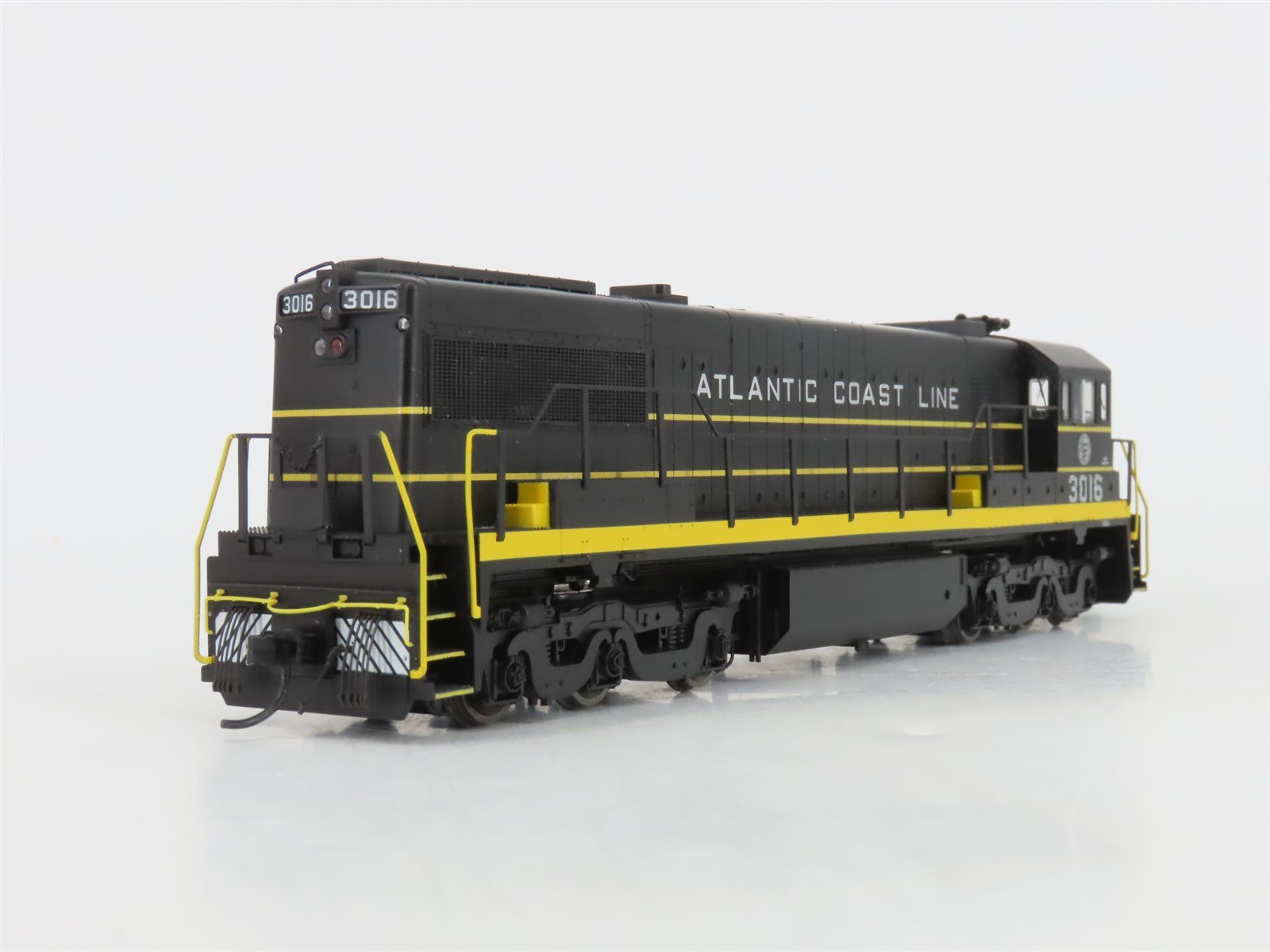 HO Rivarossi HR2538 ACL Atlantic Coast Line GE U25C Diesel #3016 - DCC Ready