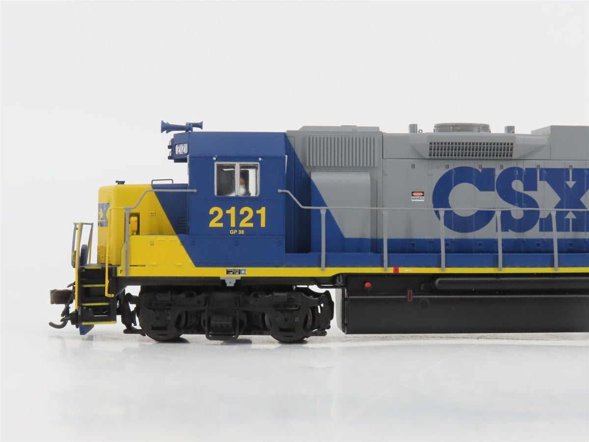 HO Scale Atlas Master CSX Transportation EMD GP38 Diesel Locomotive #2121 w/ DCC