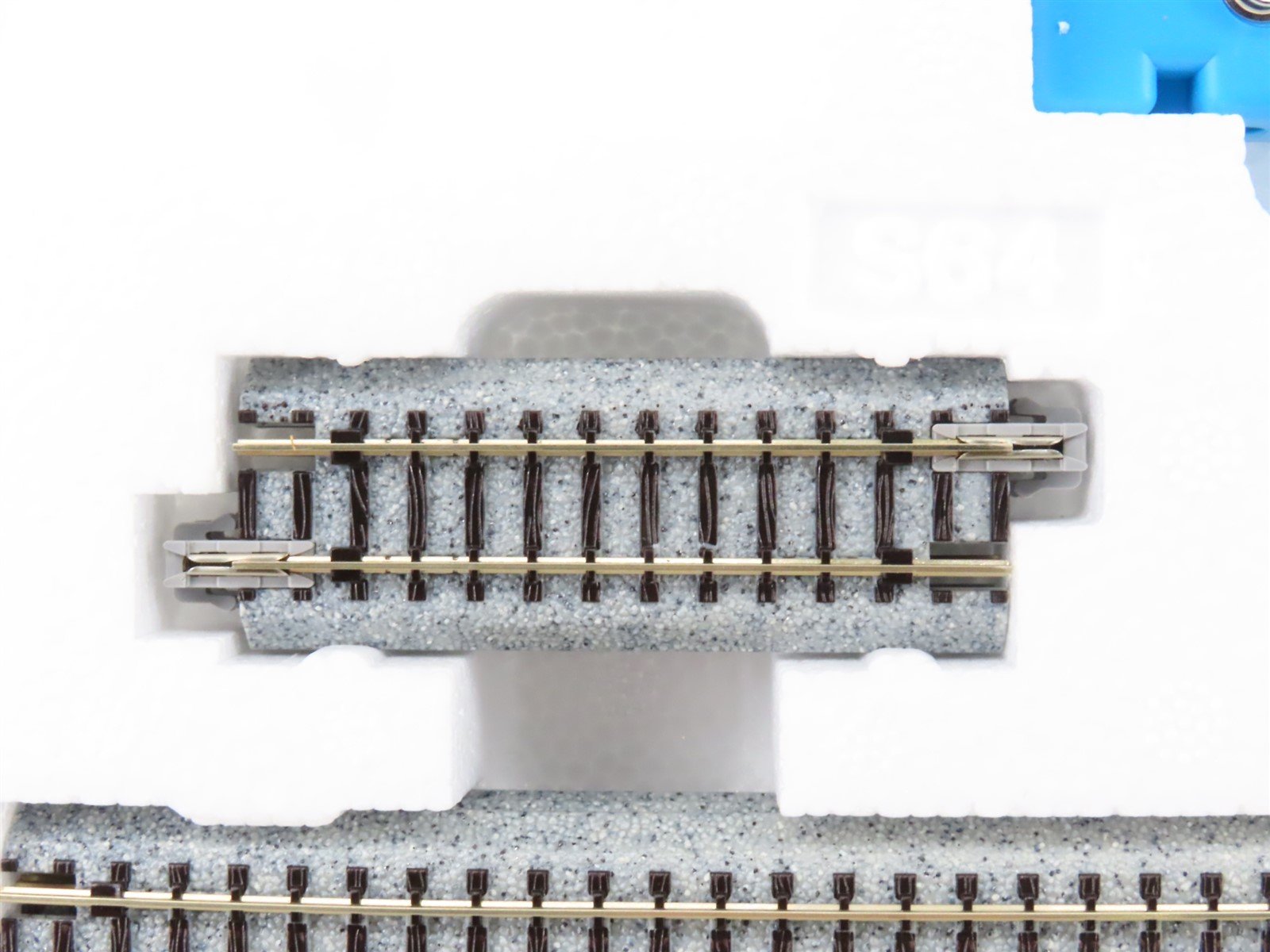 N Scale Kato 20-860-1 Mainline Passing Siding Variation 1 Unitrack Set