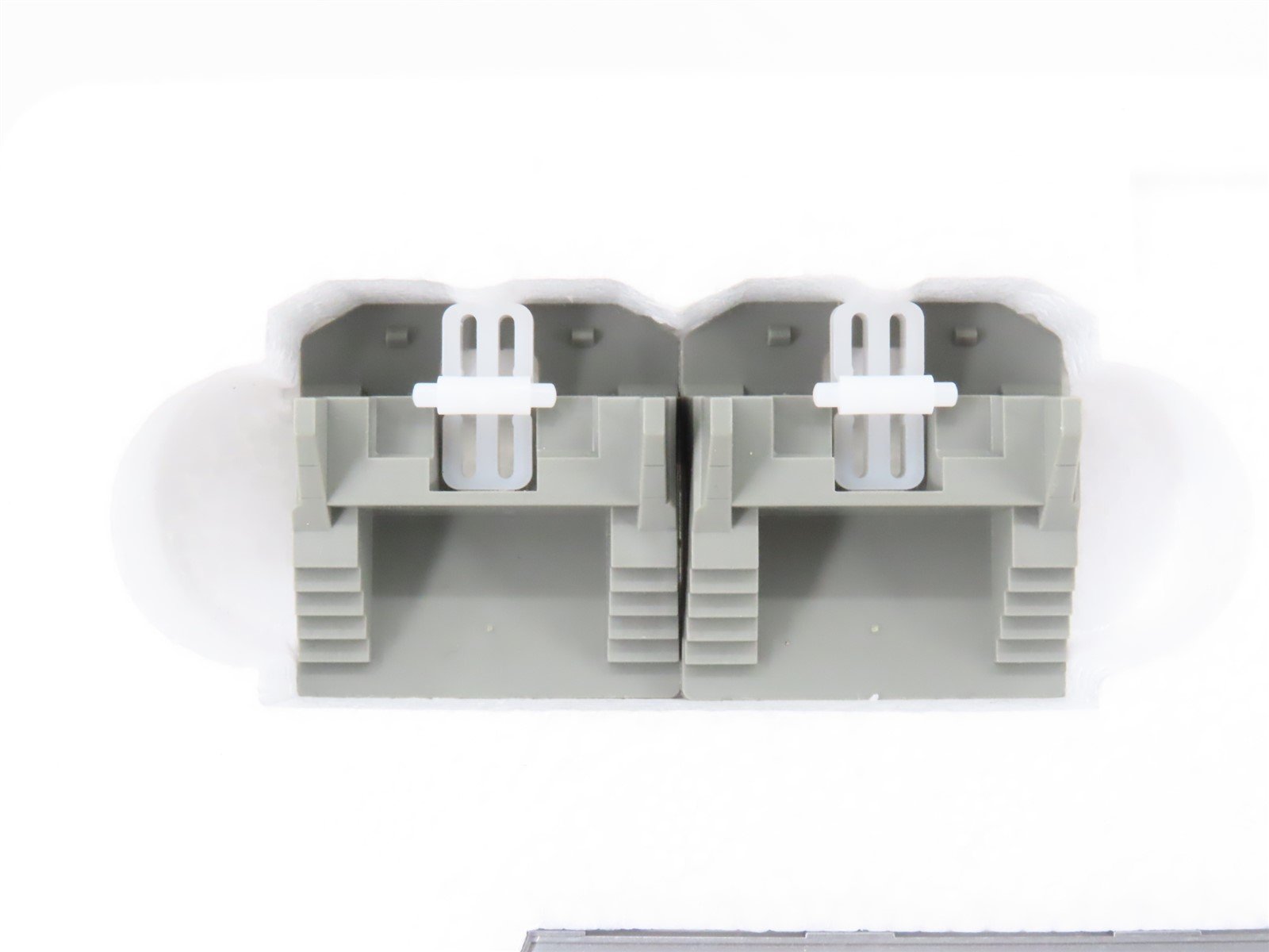 N Scale Kato 20-861-1 Single Track Viaduct Variation 2 Unitrack Set