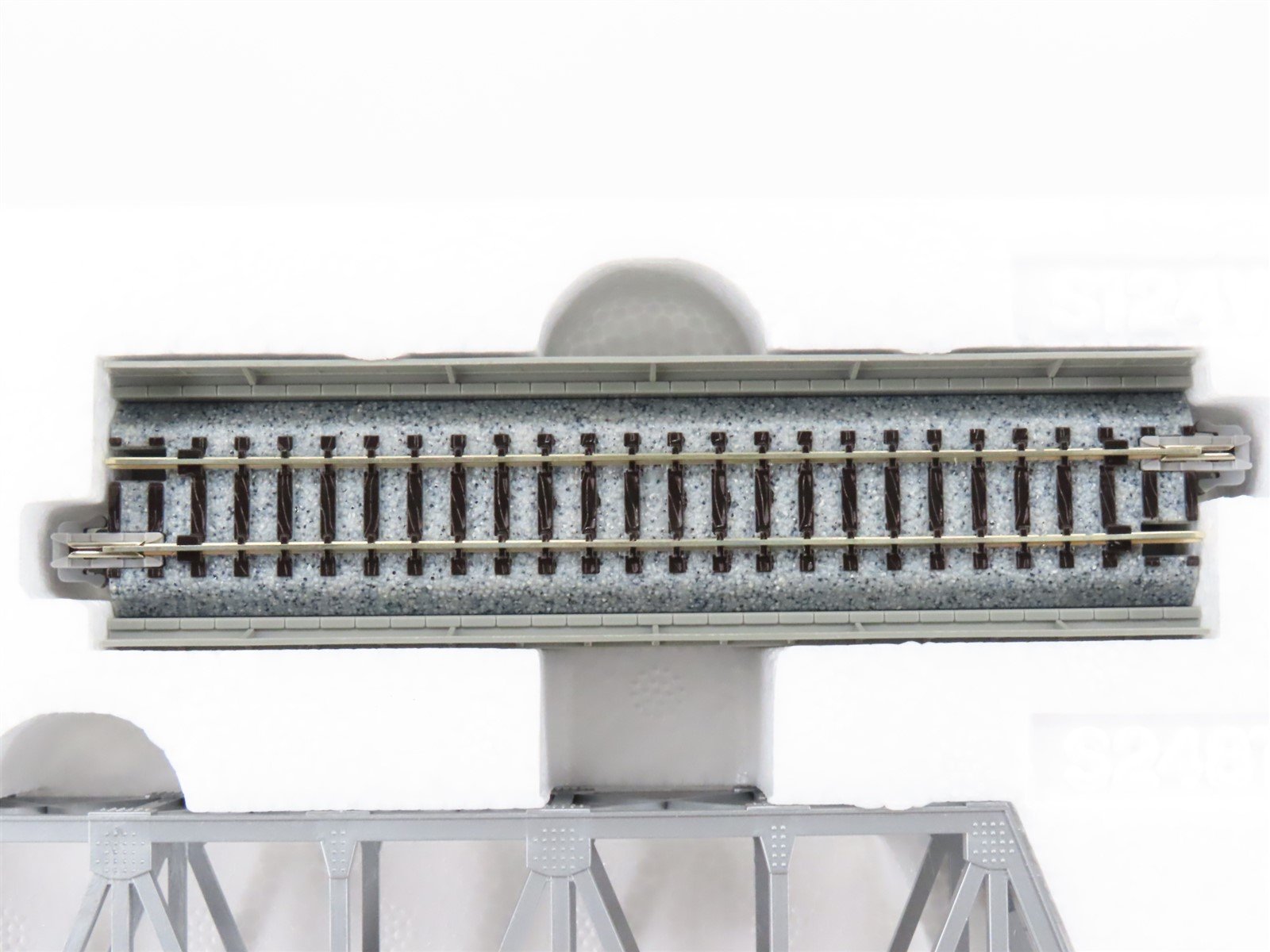 N Scale Kato 20-861-1 Single Track Viaduct Variation 2 Unitrack Set