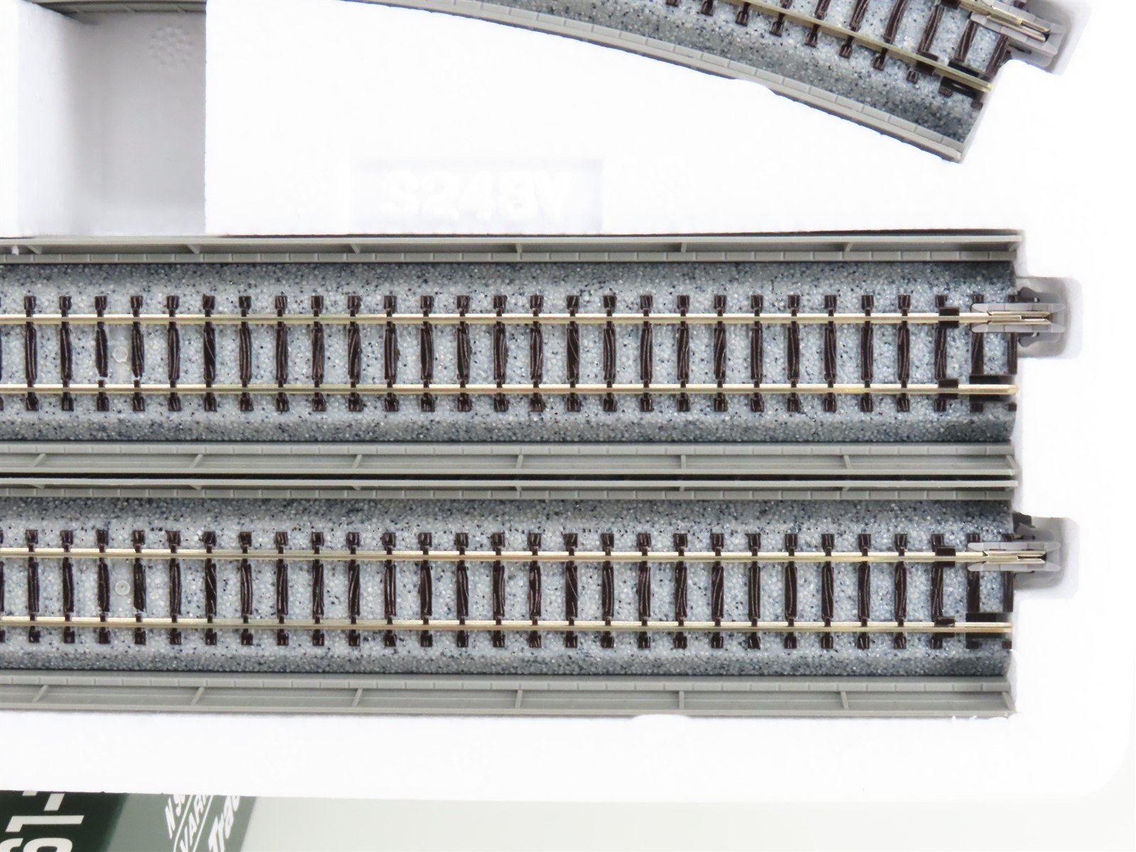 N Scale Kato 20-861-1 Single Track Viaduct Variation 2 Unitrack Set