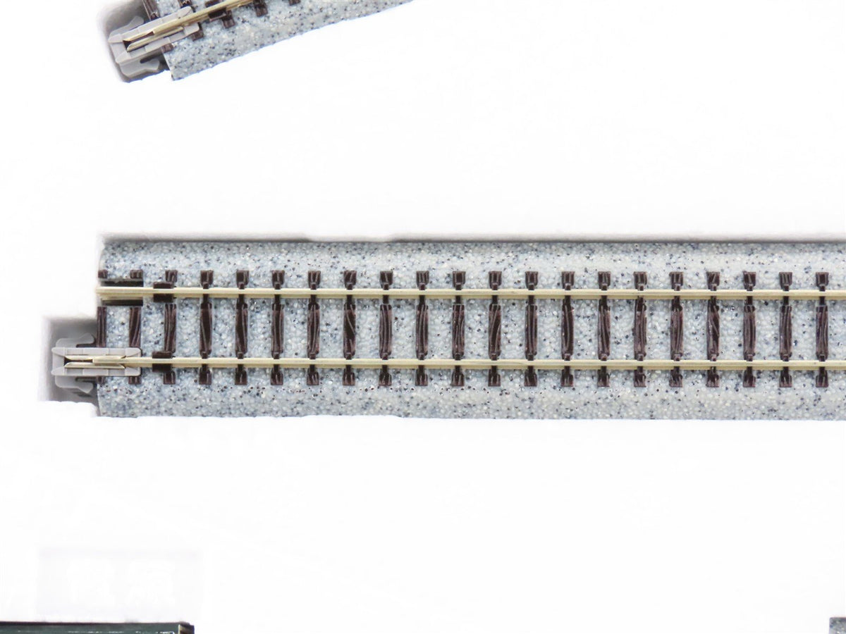 N Scale KATO 106-0020 Master 1 Basic Oval Track Set w/ CN ES44AC Diesel &amp; Cars