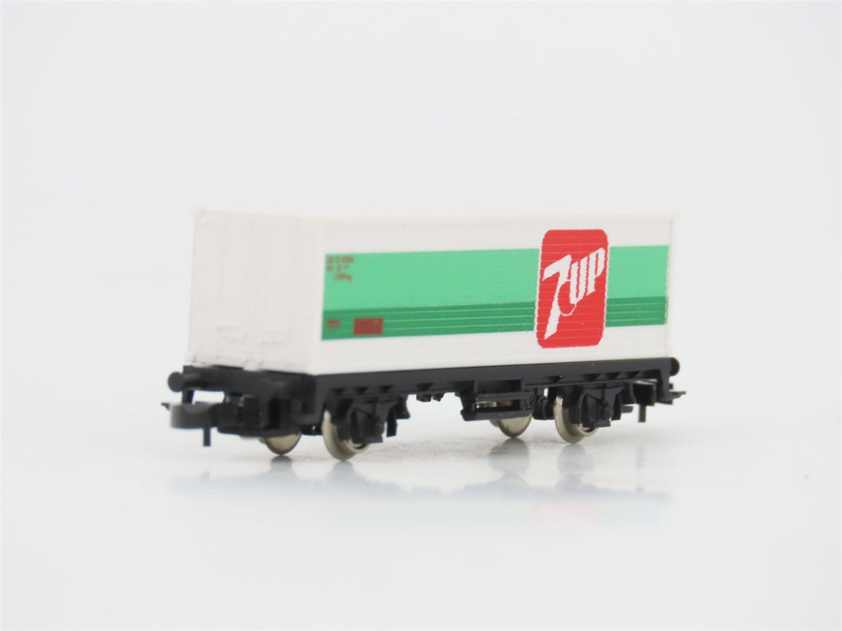Z Scale Marklin Mini-Club DB Deutsche Bahn 7-Up Container Car