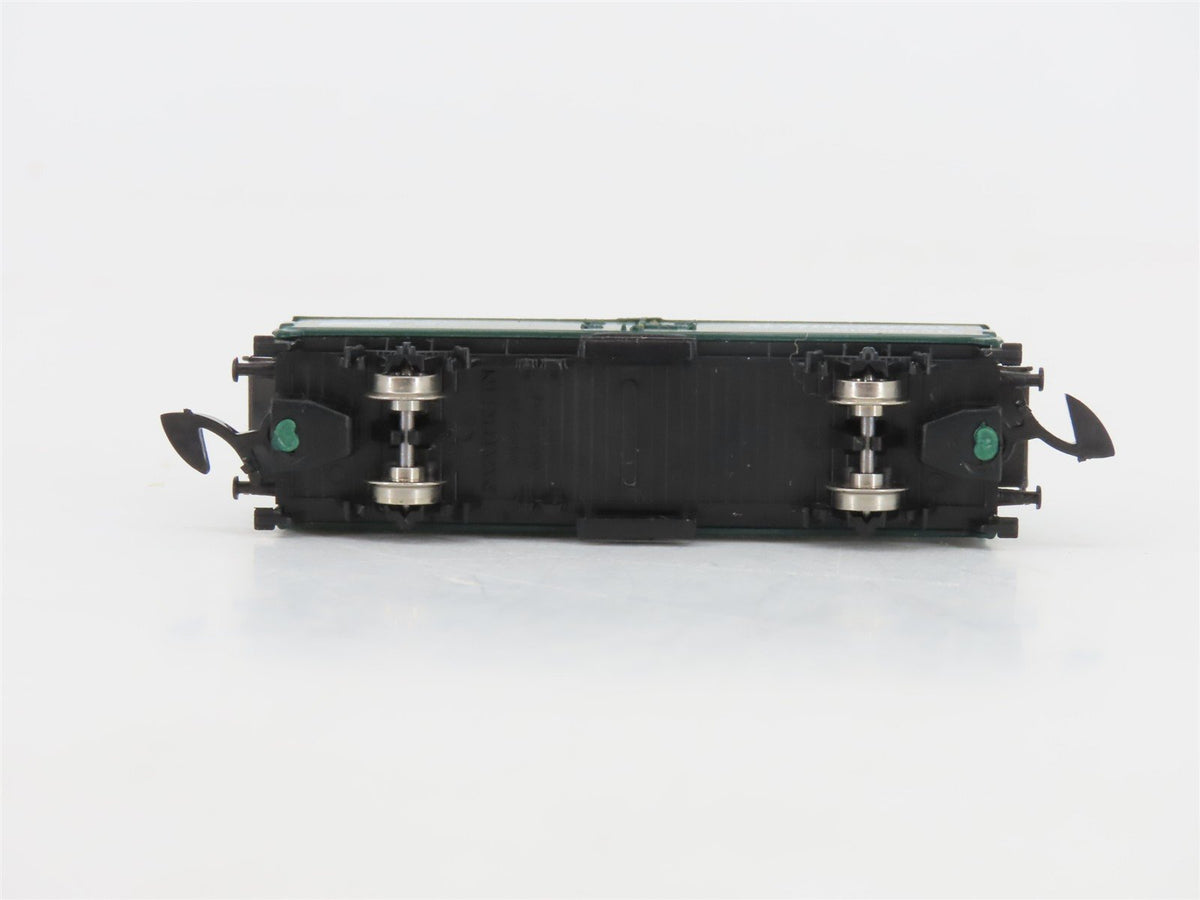 Z Scale Marklin Mini-Club DB Schweppes Ginger Ale Reefer