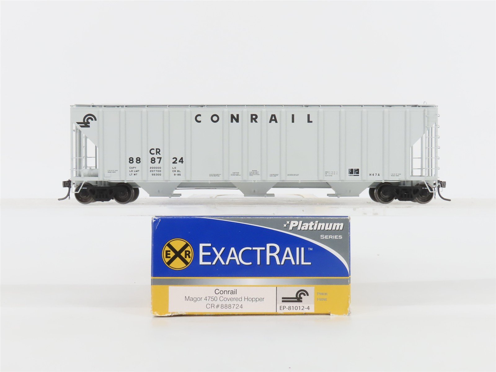 HO Scale ExactRail EP-81012-4 CR Conrail 3-Bay Covered Hopper #888724