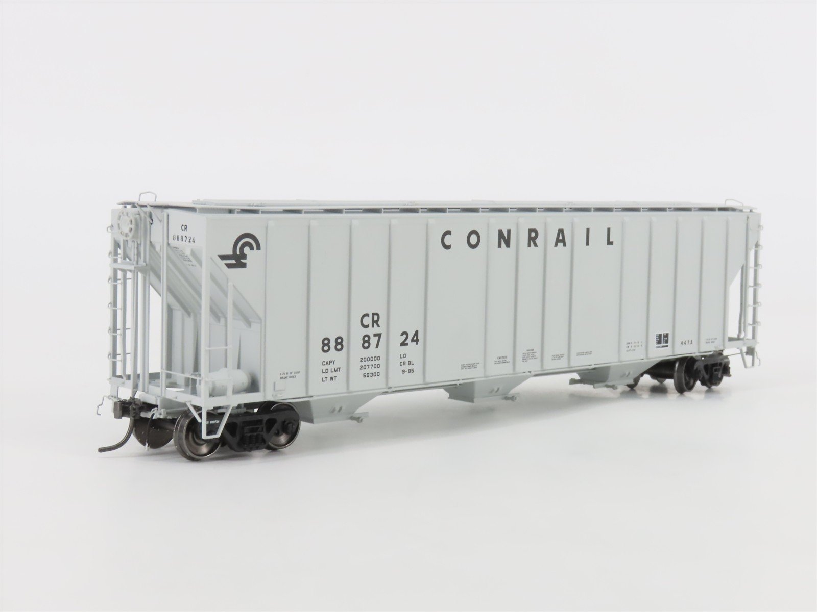 HO Scale ExactRail EP-81012-4 CR Conrail 3-Bay Covered Hopper #888724