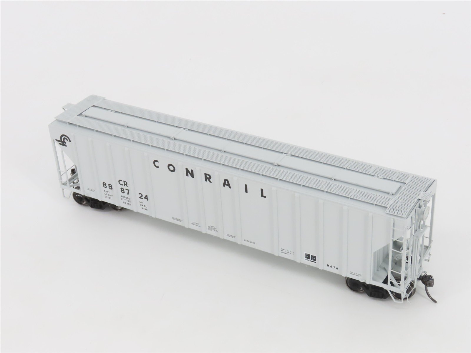 HO Scale ExactRail EP-81012-4 CR Conrail 3-Bay Covered Hopper #888724