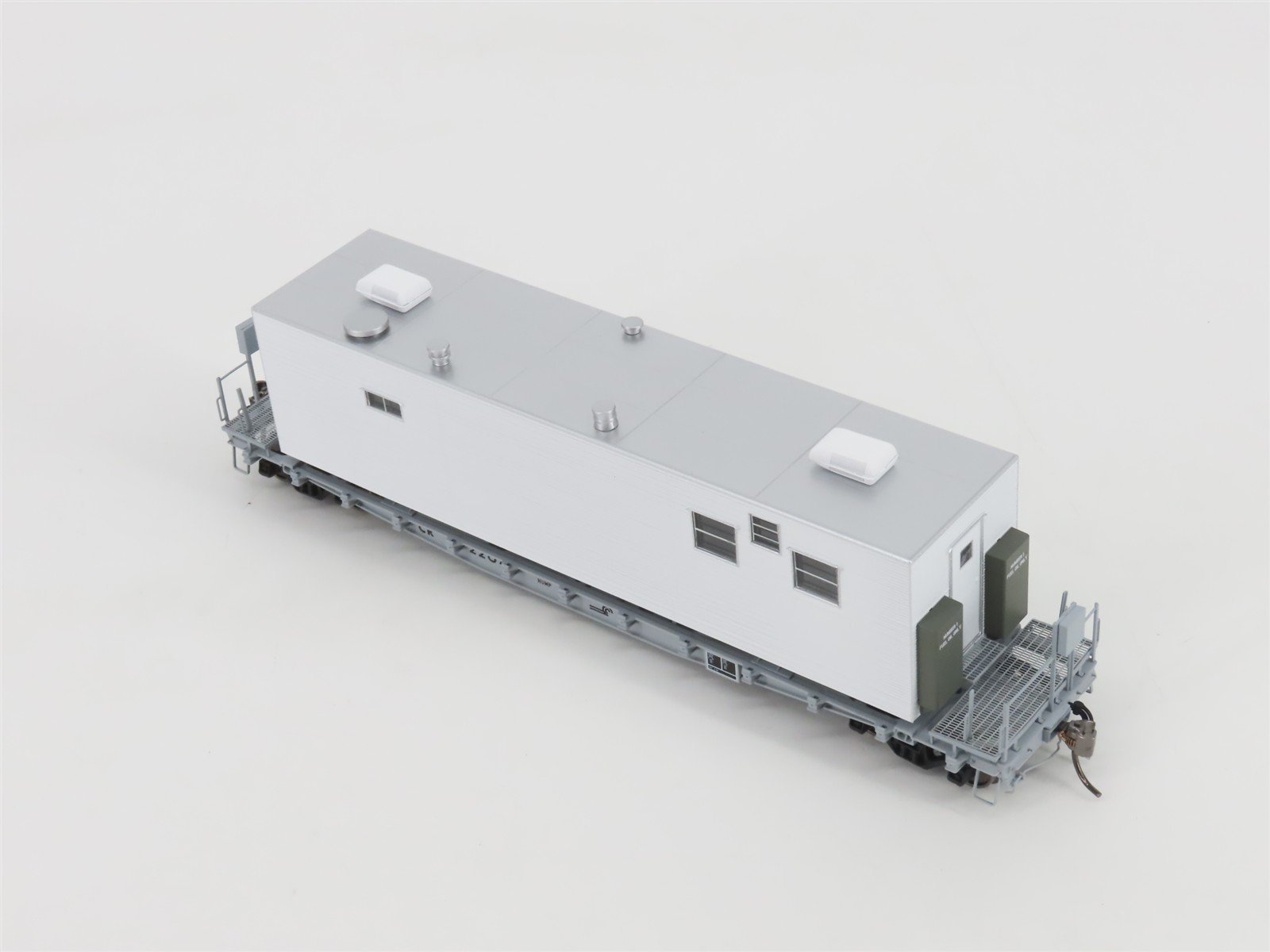 HO Scale Rapido 138101A CR Conrail MOW Flat Car #62204