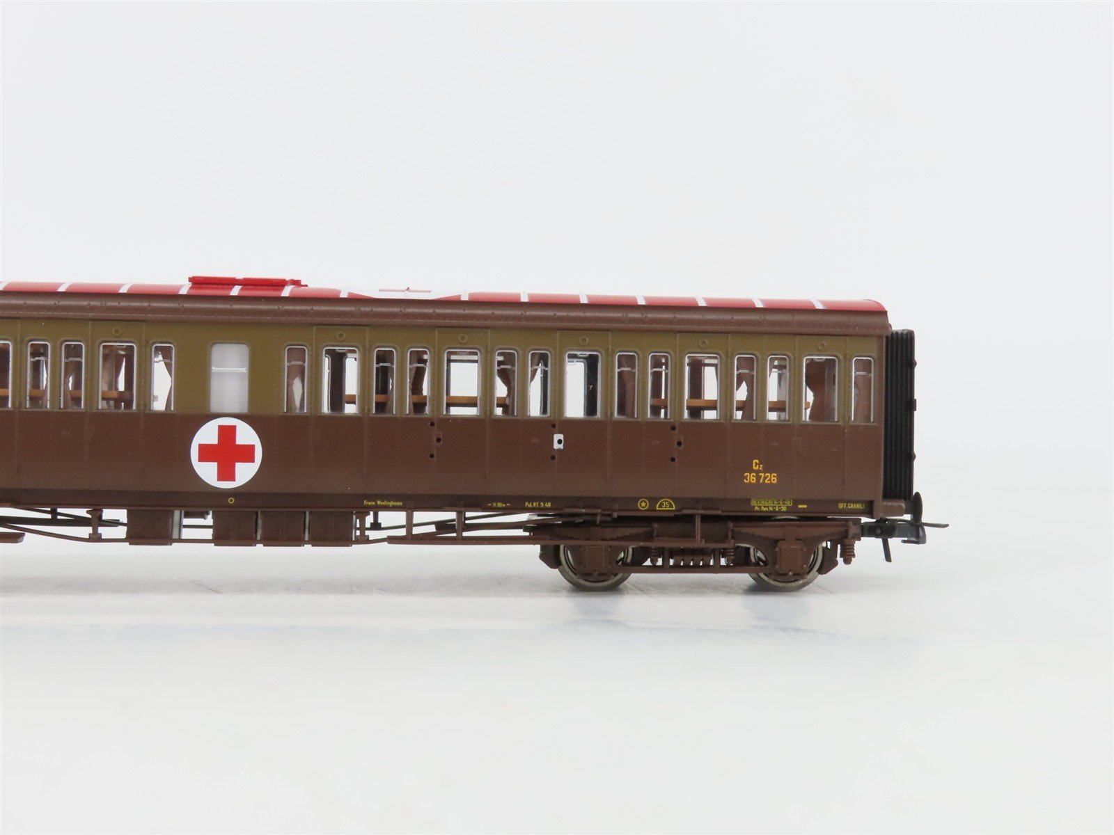 HO Scale Roco 74093 FS Hospital Train Passenger 4-Car Set