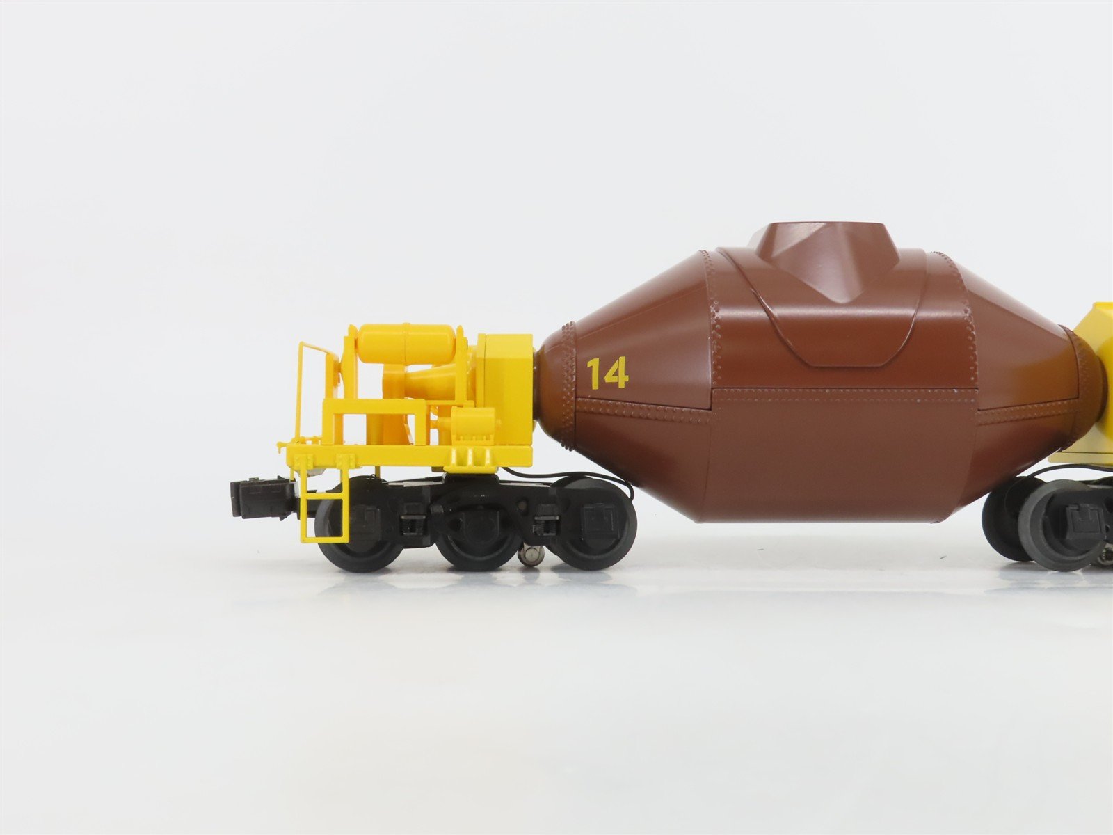 O Gauge 3-Rail Lionel 2326560 Hot Metal Car #14 w/ Glowing Hot Load