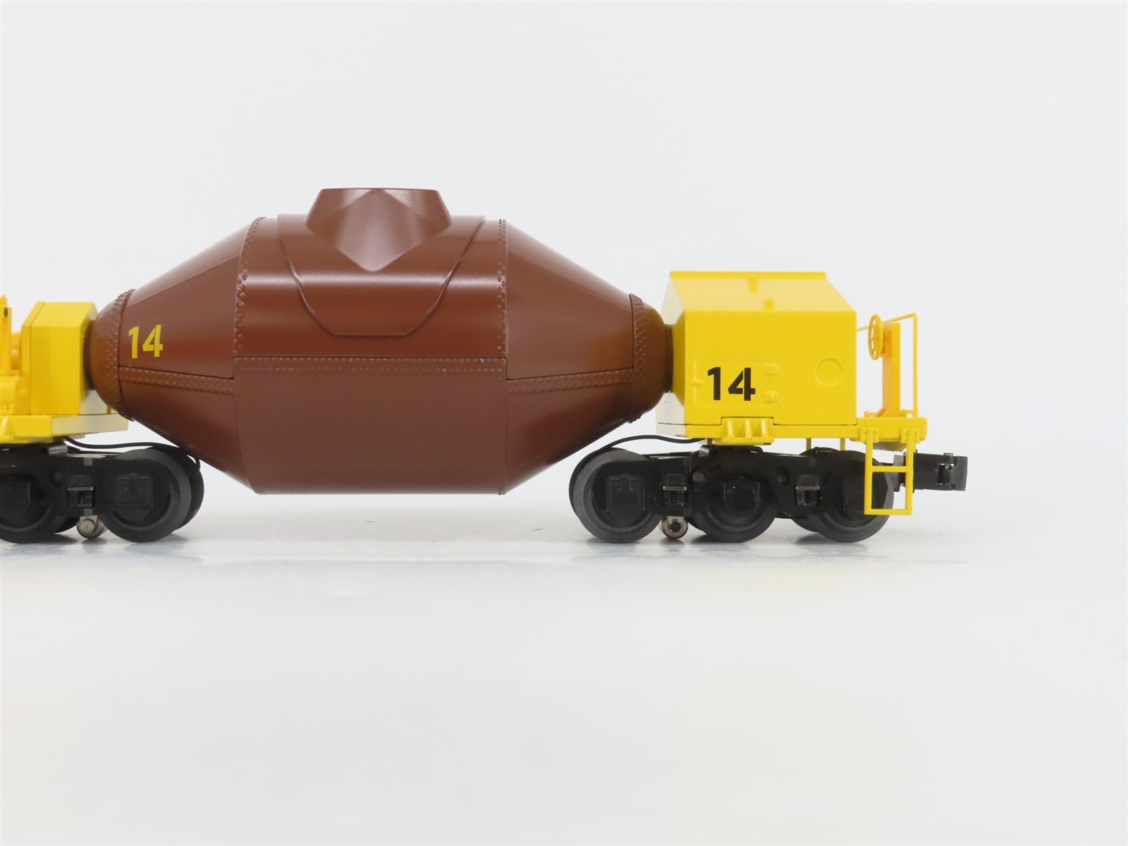 O Gauge 3-Rail Lionel 2326560 Hot Metal Car #14 w/ Glowing Hot Load