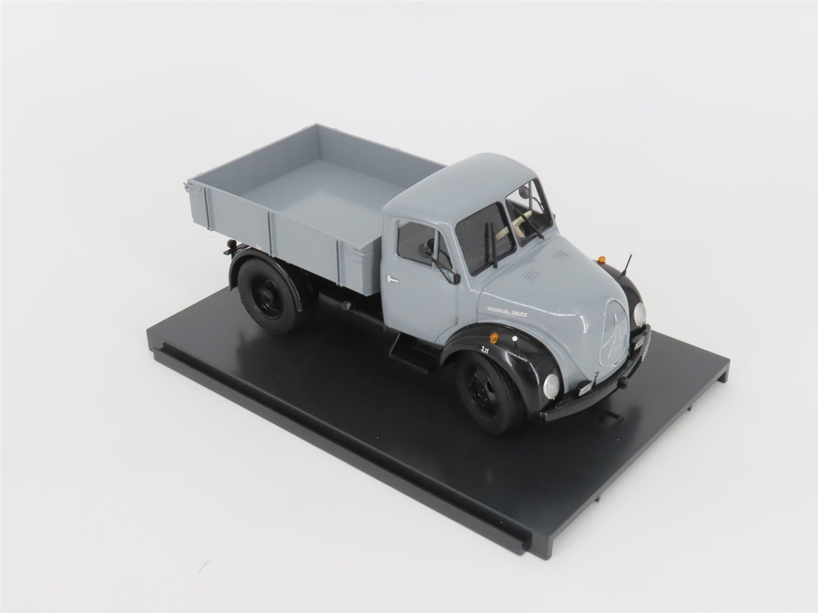 Scale 1 Marklin 18223 Magirus Mercur 120 S Delivery Vehicle