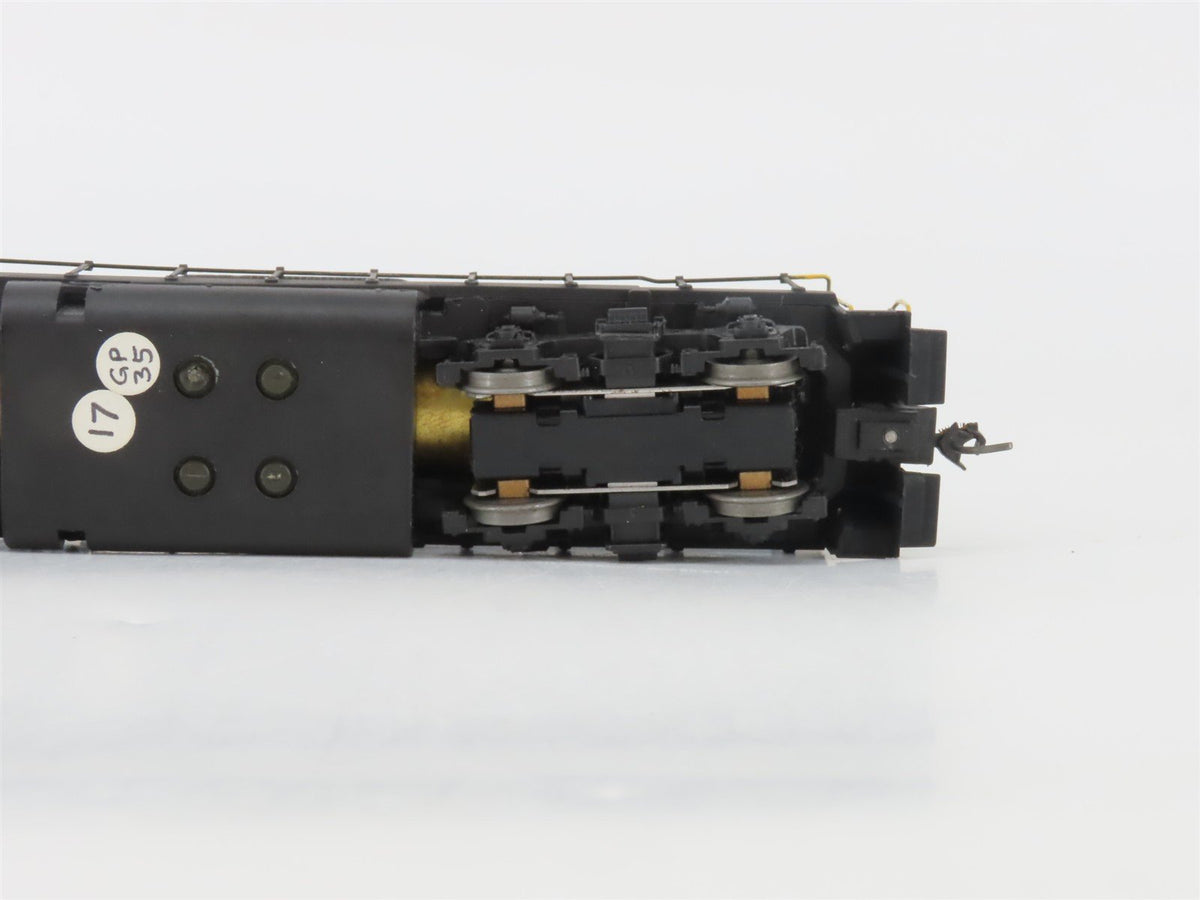 HO Scale Athearn N&amp;W Norfolk &amp; Western EMD GP35 Diesel #205 - Custom