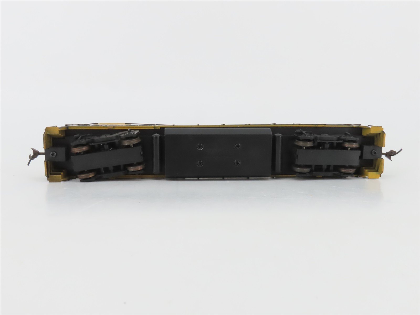 HO Scale Walthers NYSW Susquehanna GE Dash 8-40B Diesel #4006 w/ DCC