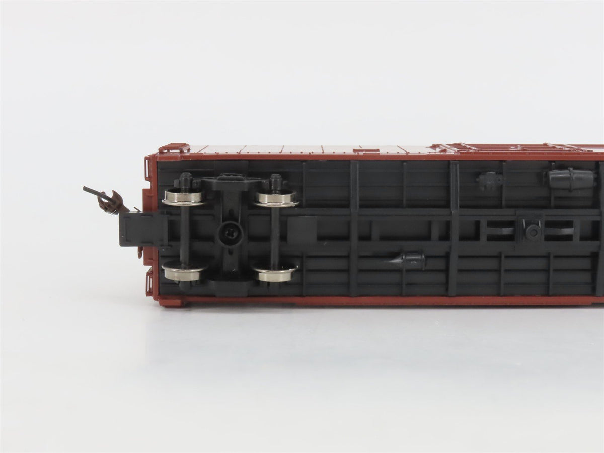 HO Scale Athearn 91241 CN Canadian National 50&#39; Plug Door Box Car #296198