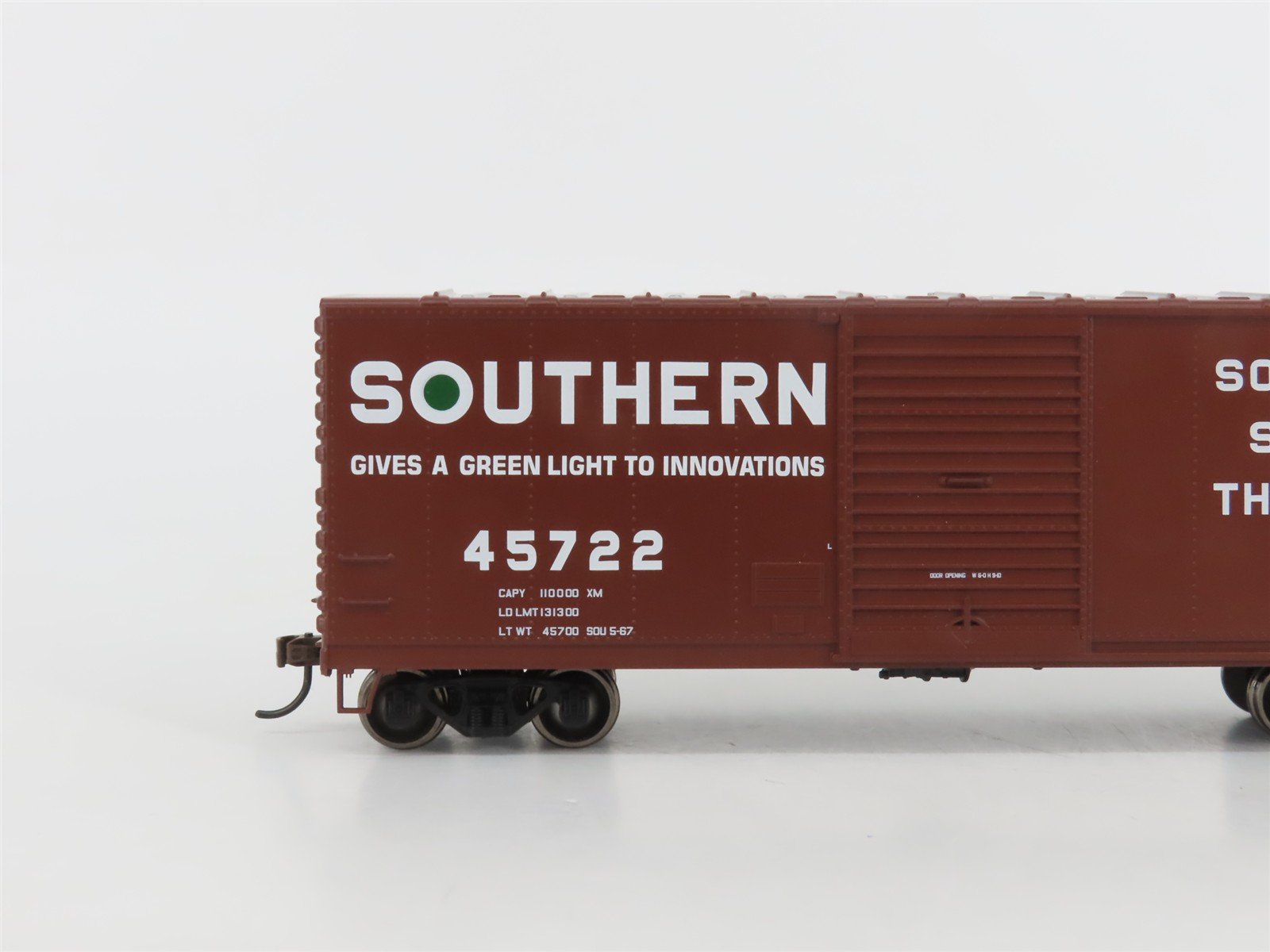 HO Scale Athearn ATH67970 SOU Southern 40' Single Door Box Car #45722