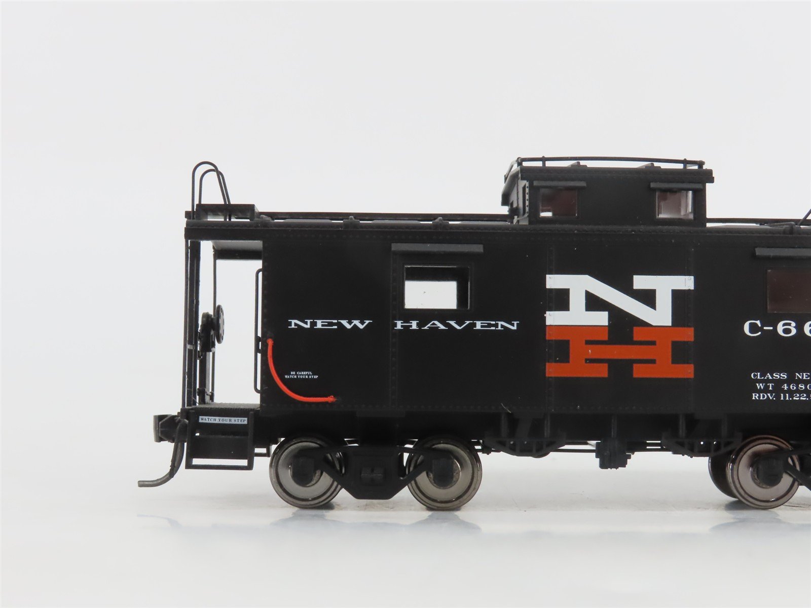 HO Scale Atlas 6314-1 NH New Haven Railroad Caboose #C-660