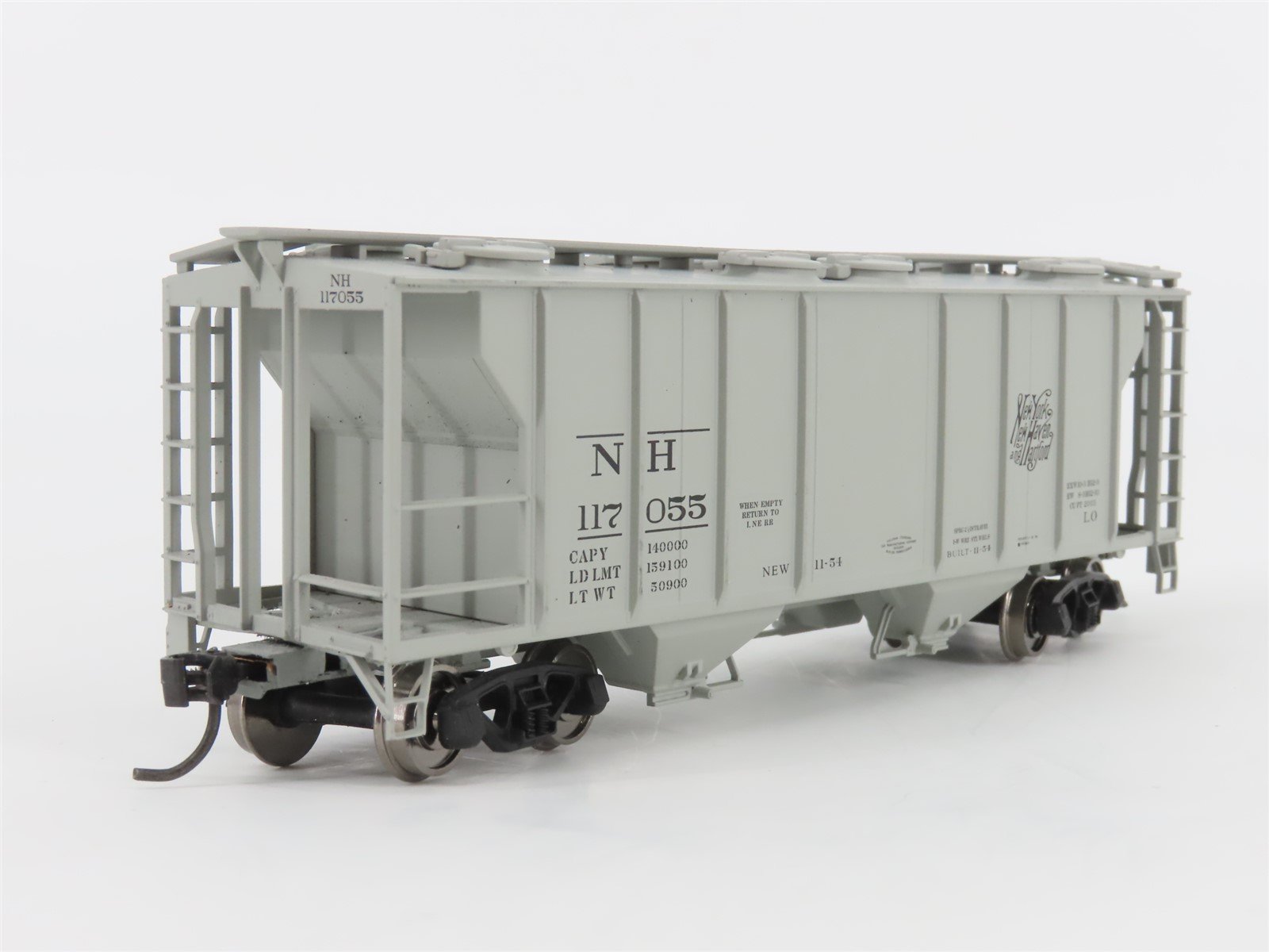 HO Scale Atlas Trainman 17205 NH New Haven Railroad 2-Bay Covered Hopper #117055