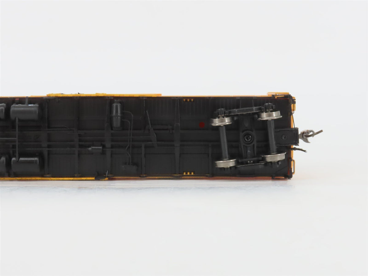 HO Scale Rapido 156008A SFRD Santa Fe All The Way Mechanical Reefer #2213