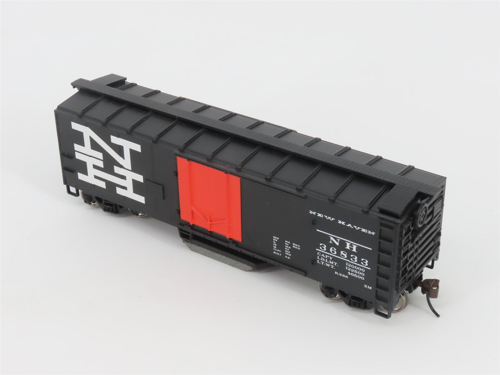 HO Scale Walthers Trainline 931-1755 NH New Haven Track Cleaning Car #36833