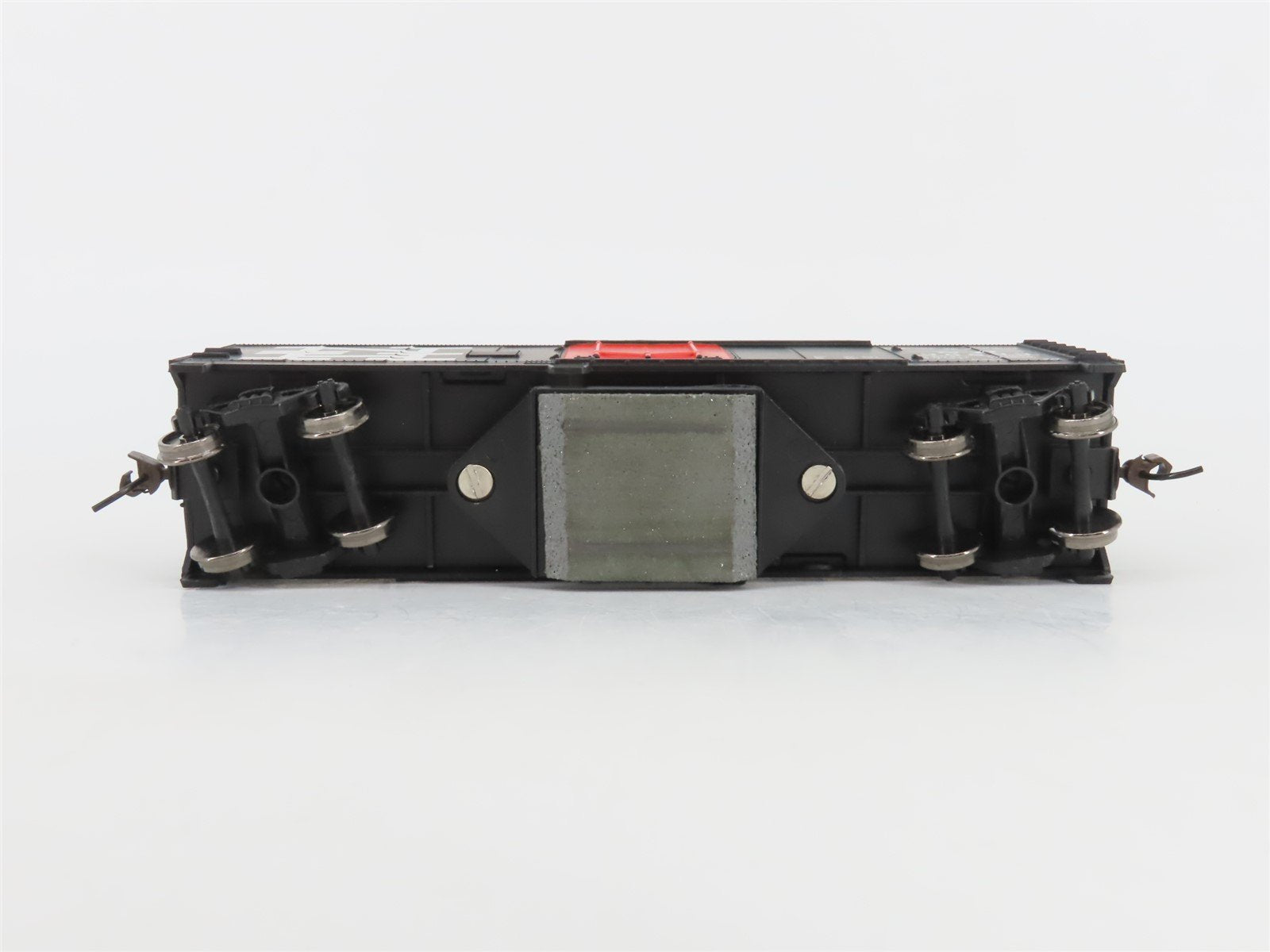 HO Scale Walthers Trainline 931-1755 NH New Haven Track Cleaning Car #36833