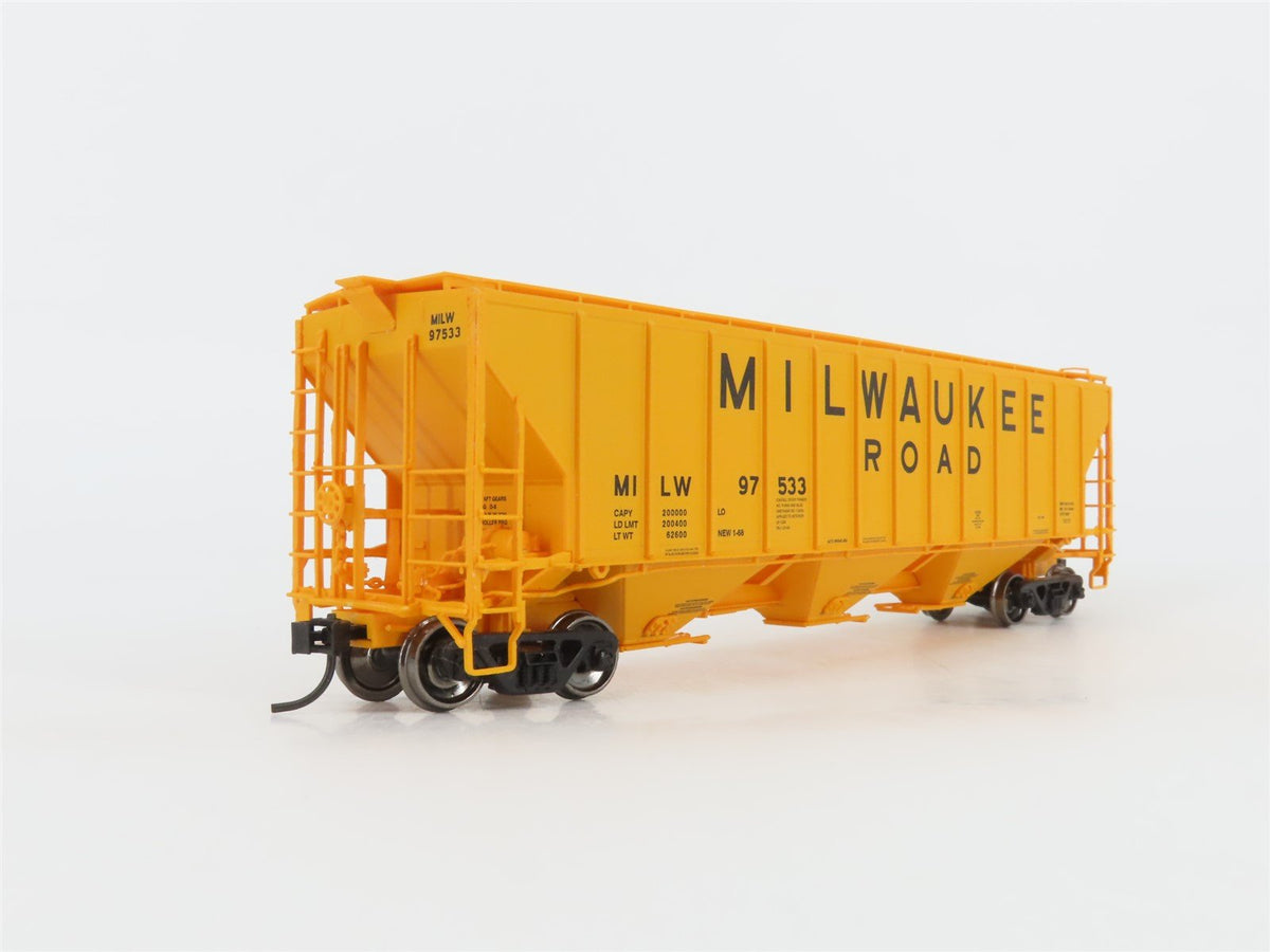 HO Scale PROTO 2000 23779 MILW Milwaukee Road 3-Bay Covered Hopper #97533