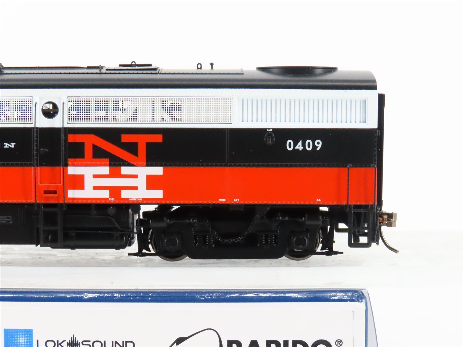 HO Rapido 37529 NH New Haven McGinnis Scheme FA-1 Diesel #0409 w/ DCC & Sound