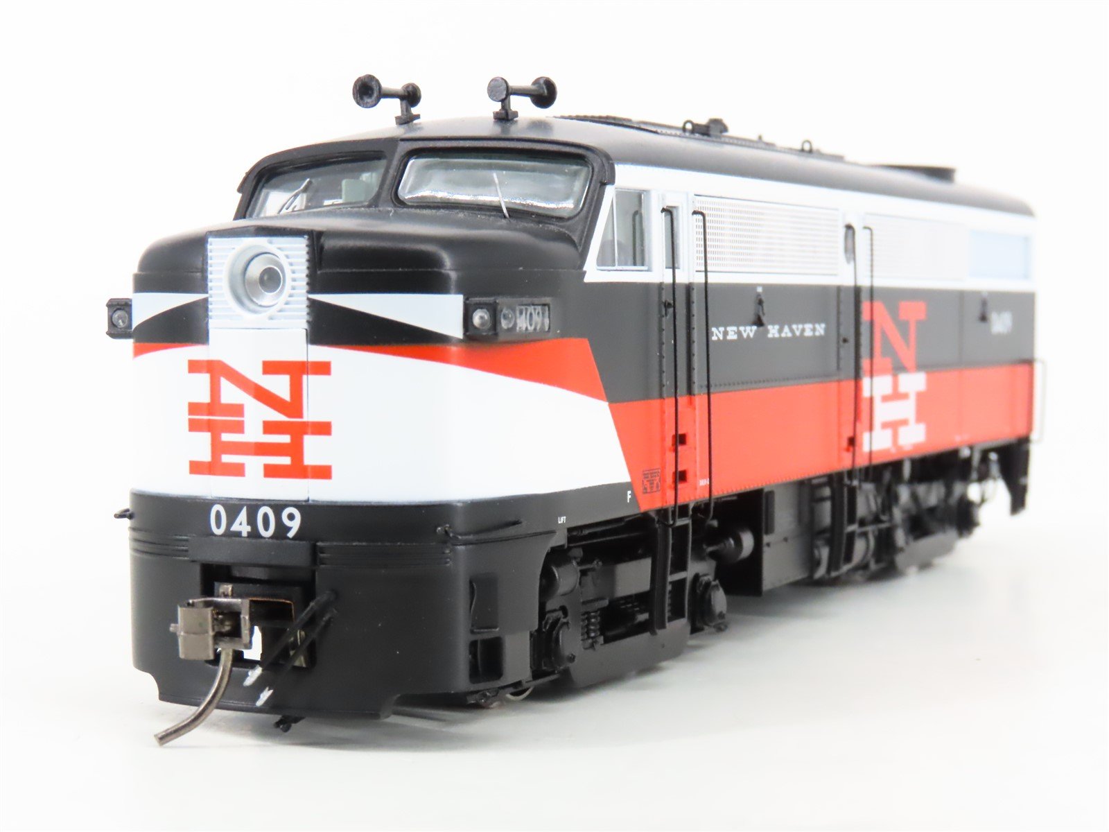 HO Rapido 37529 NH New Haven McGinnis Scheme FA-1 Diesel #0409 w/ DCC & Sound
