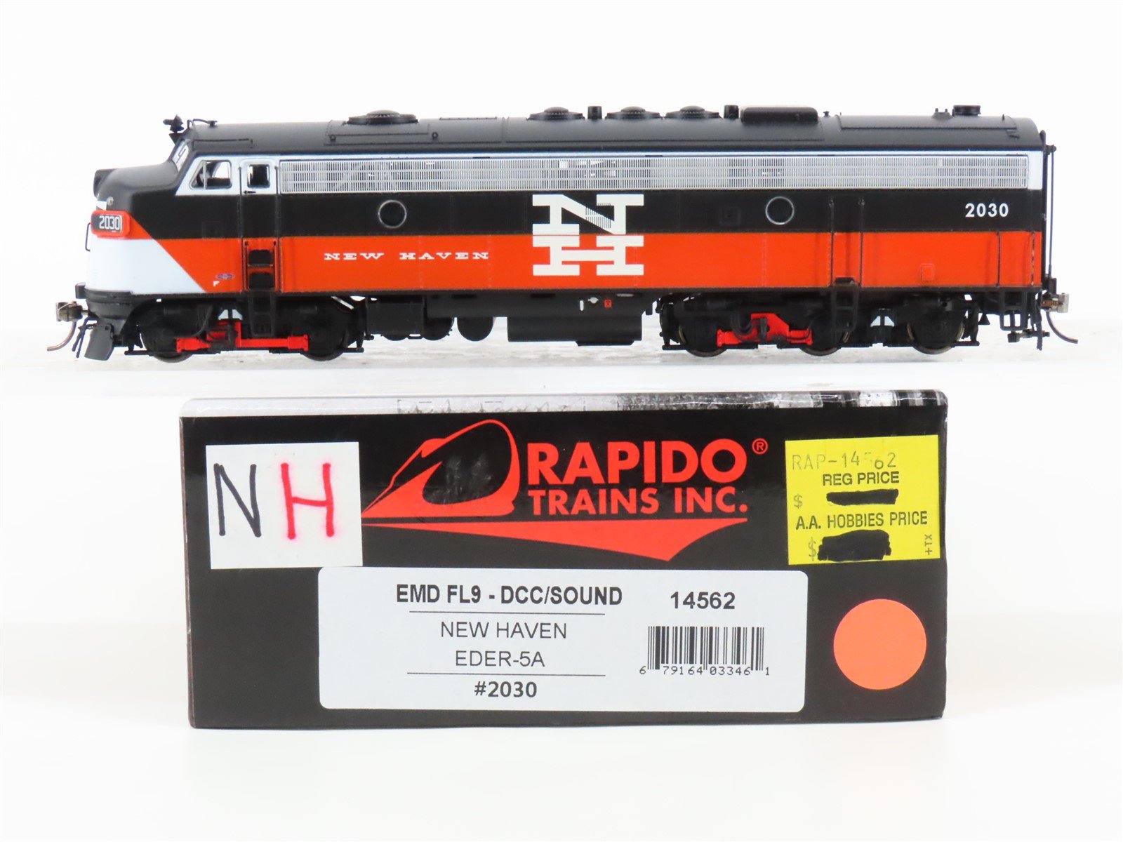 HO Rapido 14562 NH New Haven McGinnis Scheme FL9 Diesel #2030 w/ DCC & Sound