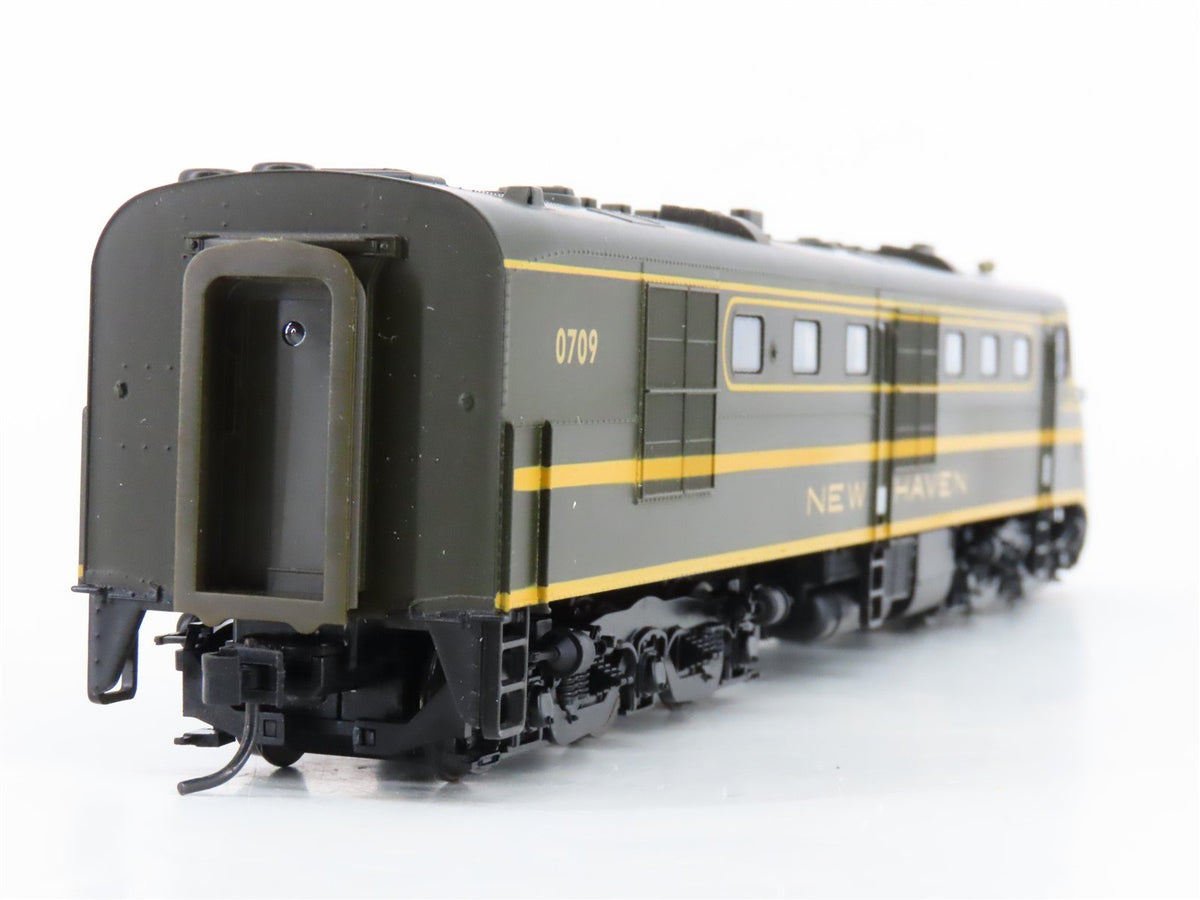 HO Scale Proto 1000 30575 NH New Haven DL-109 Diesel Locomotive #0709