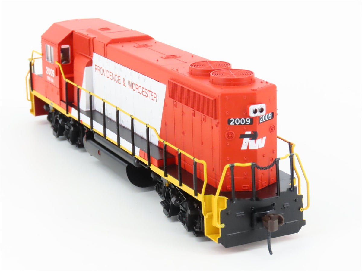 HO Scale Atlas 10001219 P&amp;W Providence &amp; Worcester GP38-2 Diesel Loco #2009
