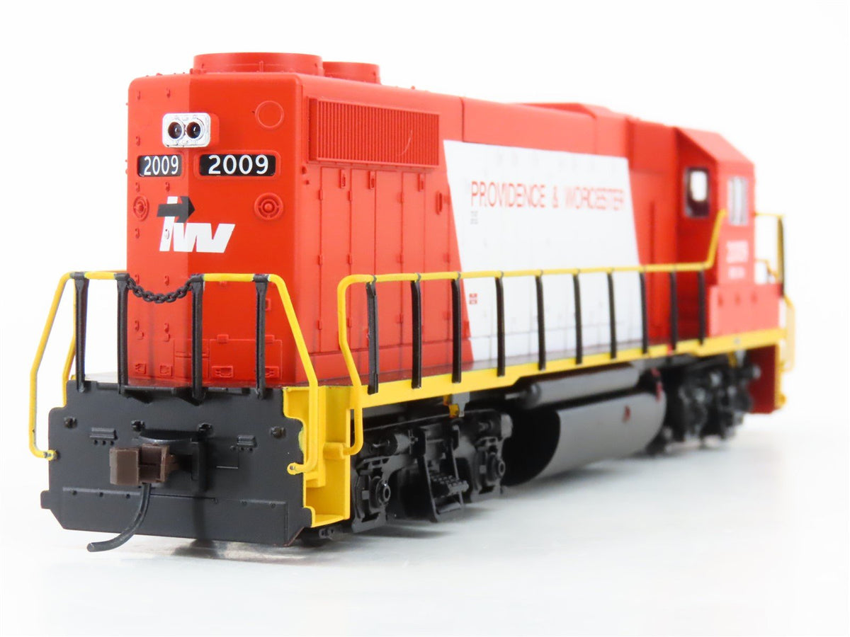 HO Scale Atlas 10001219 P&amp;W Providence &amp; Worcester GP38-2 Diesel Loco #2009